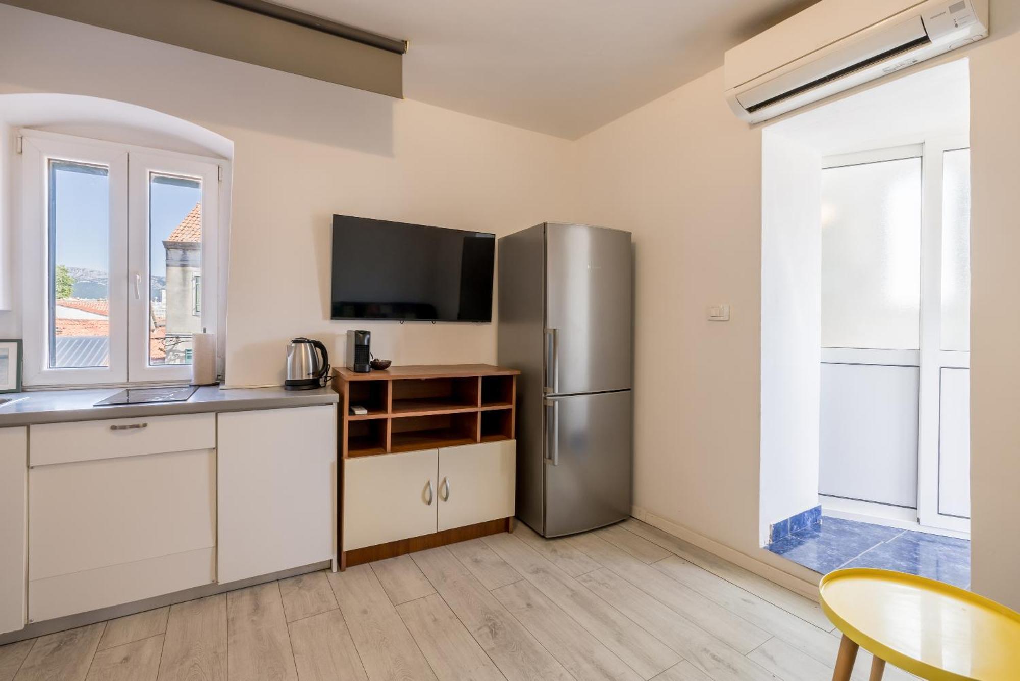 Split Central City Apartment Bagian luar foto